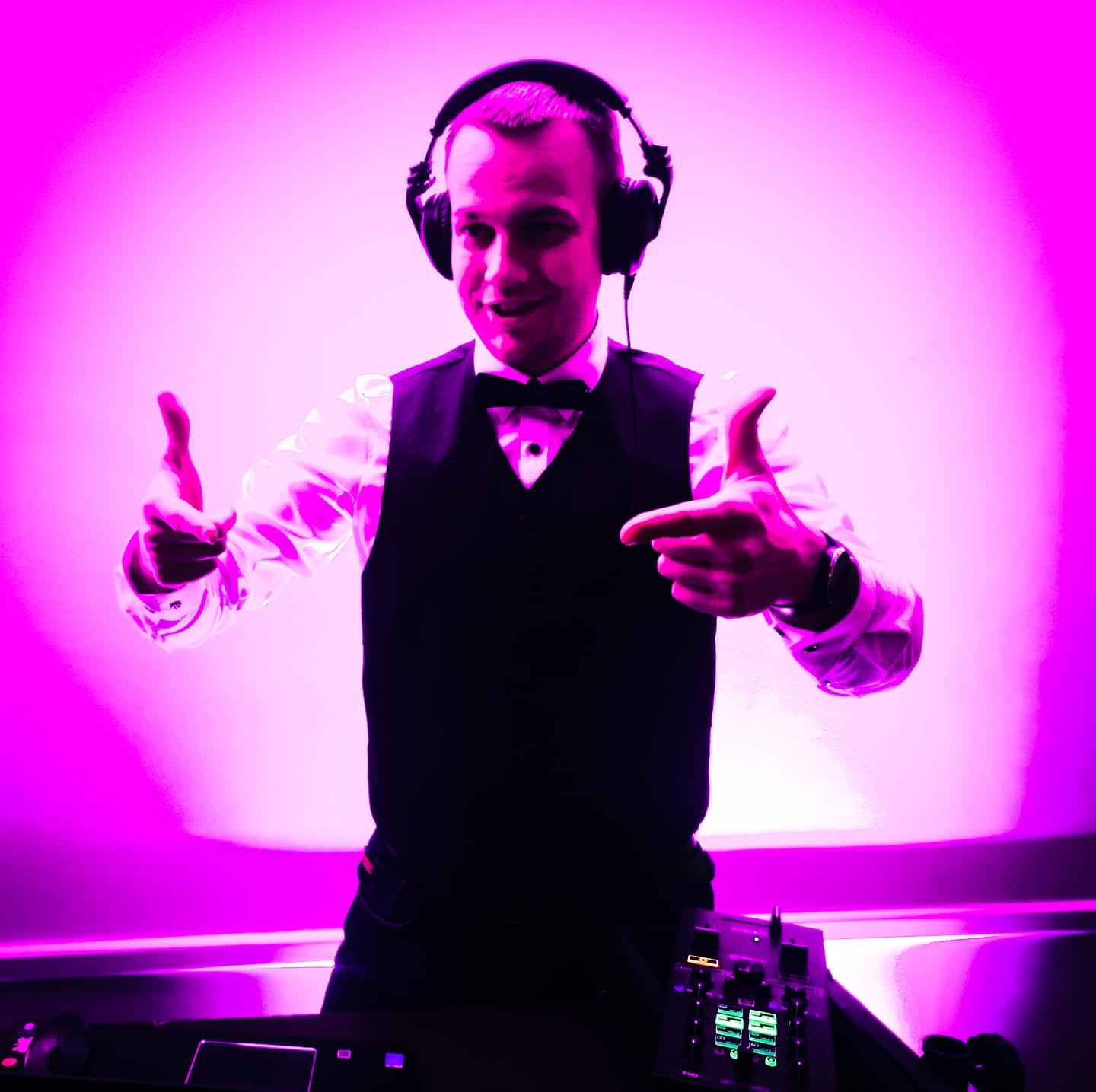 "ITĀLIJAS PIESKĀRIENS"