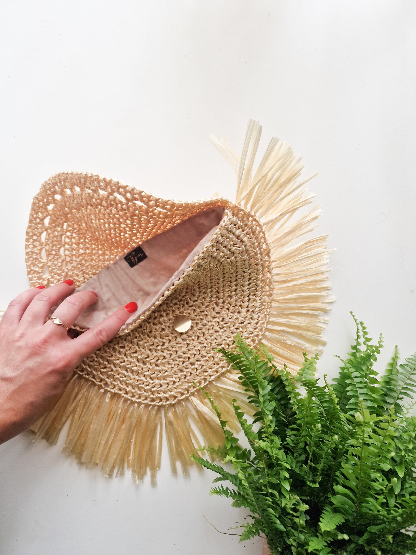 Raffijas soma ar bārkstīm