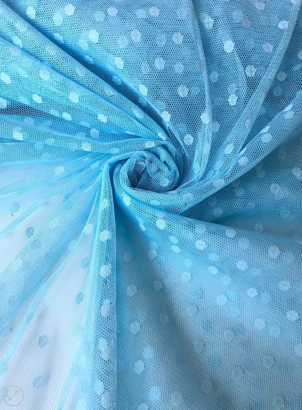 Satīna kleita ar pumpiņtillu