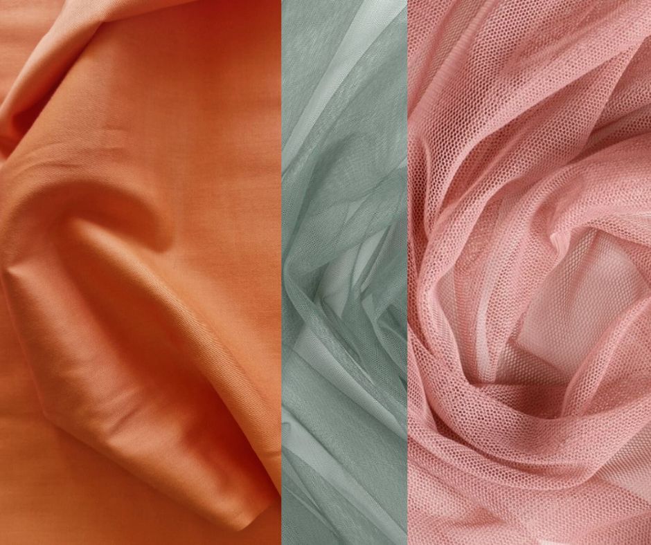 Kokvilnas satīna kleita ar krāsainiem tilla volāniem