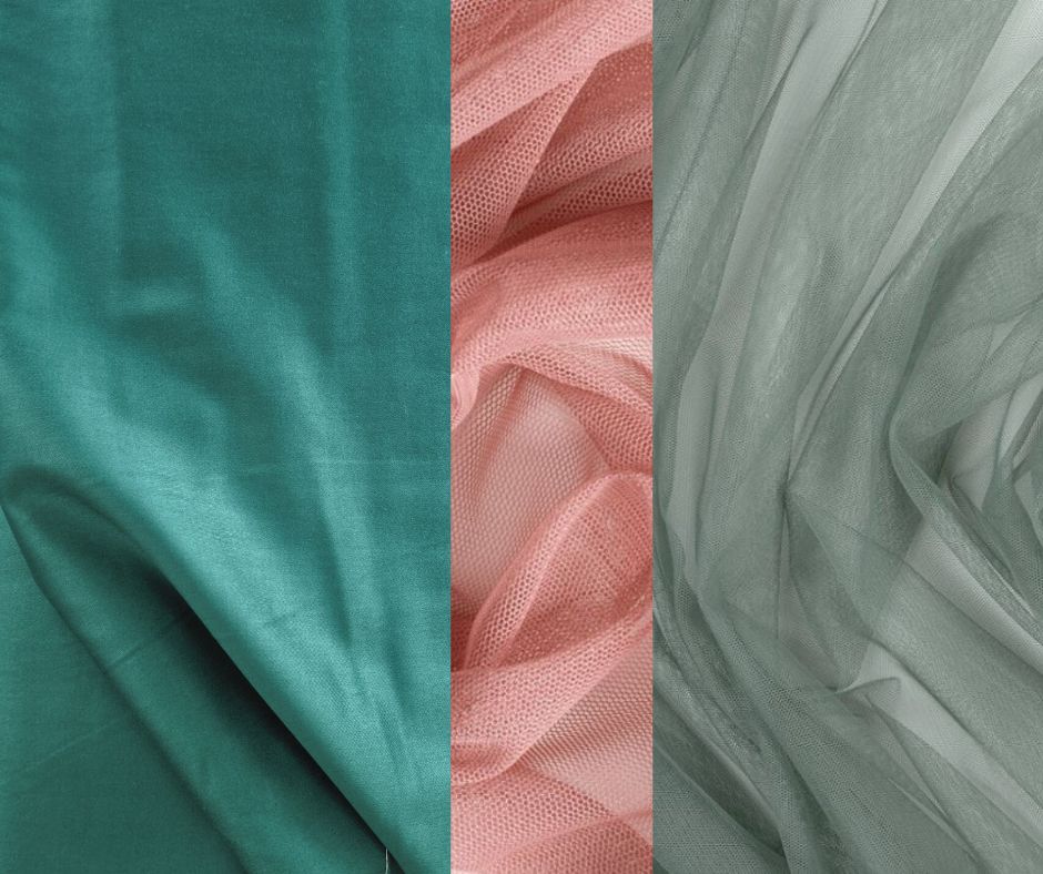 Kokvilnas satīna kleita ar krāsainiem tilla volāniem