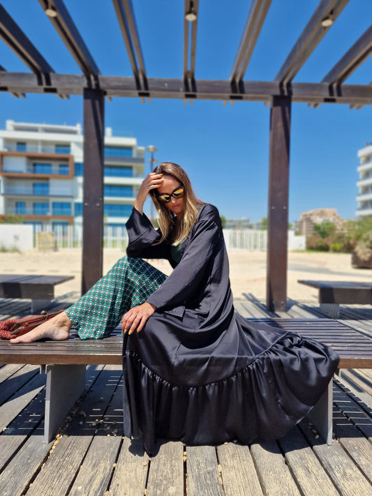 Satīna auduma kimono