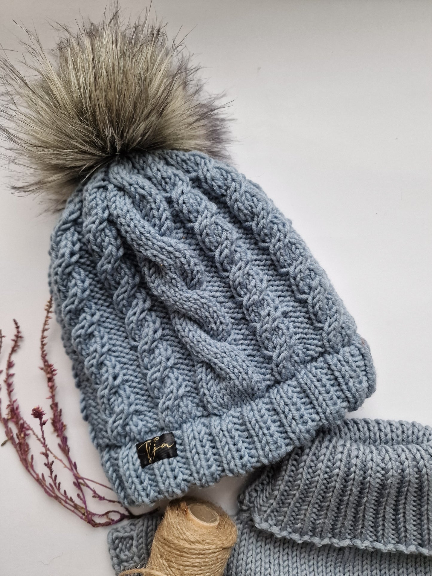 Pīņu cepure bez oderes