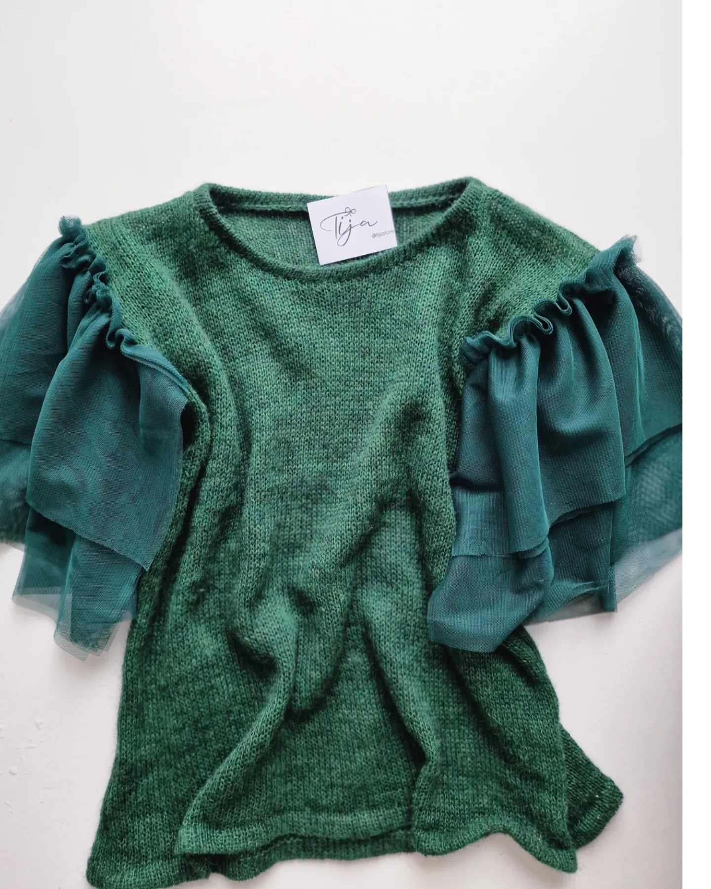 Mohēras tops ar tillu