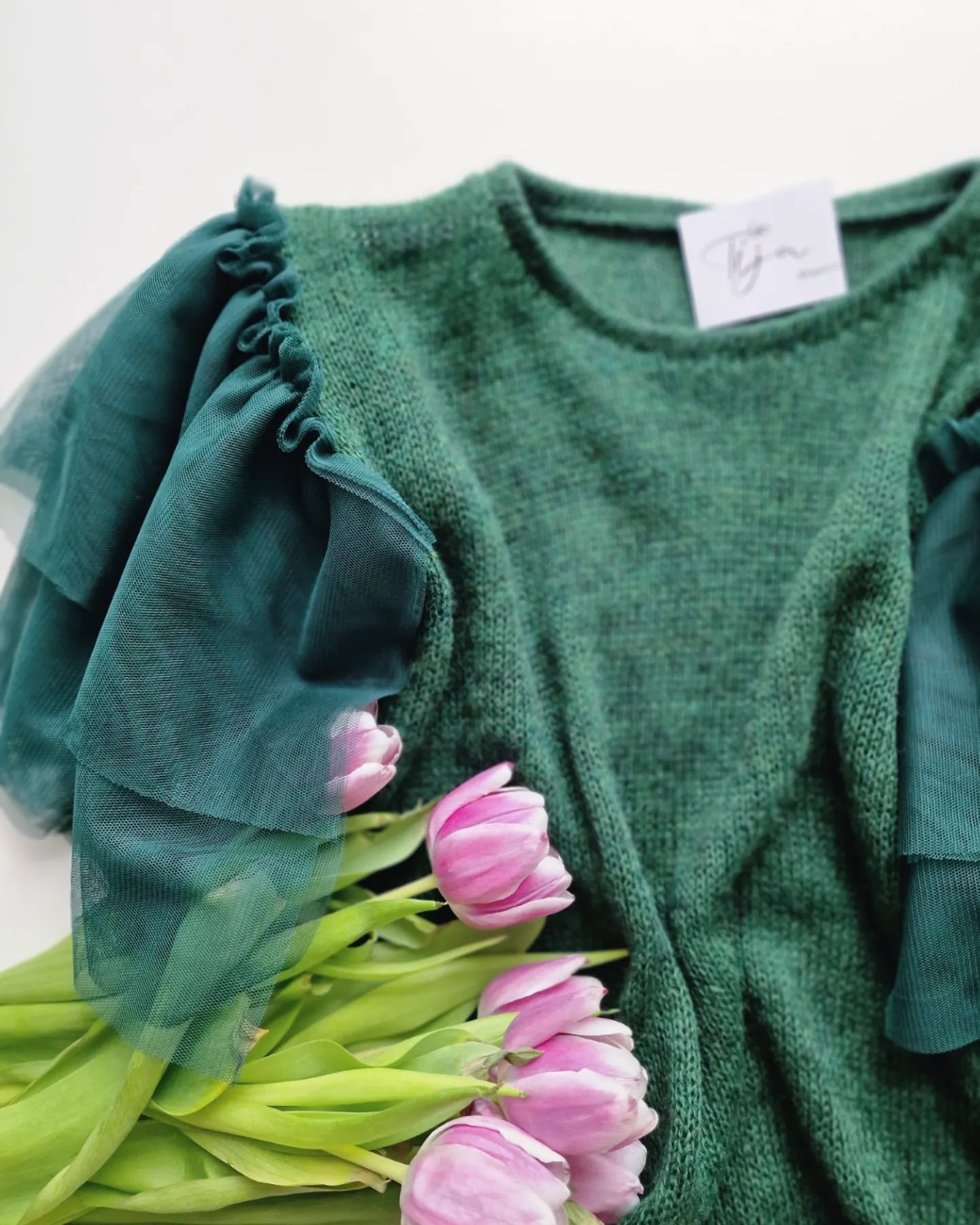 Mohēras tops ar tillu