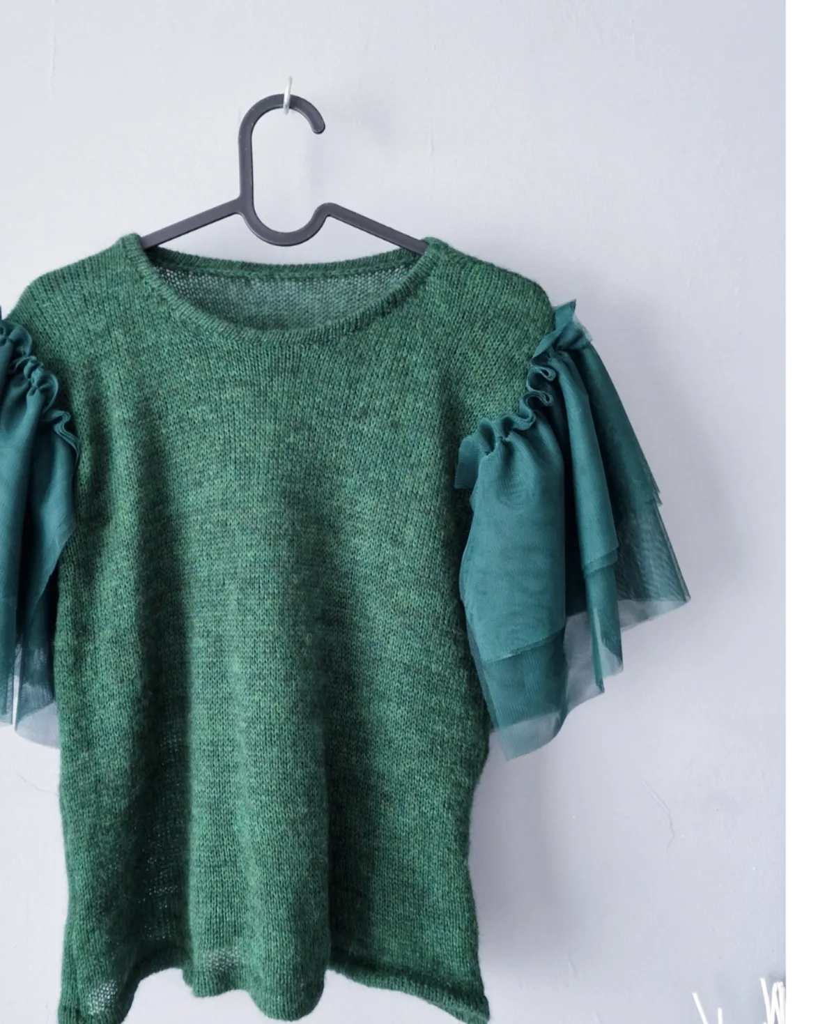 Mohēras tops ar tillu