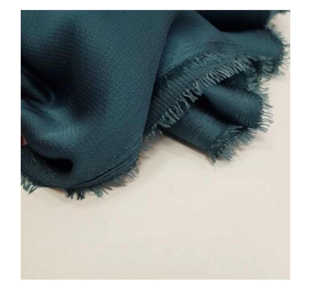 Satīna auduma kimono