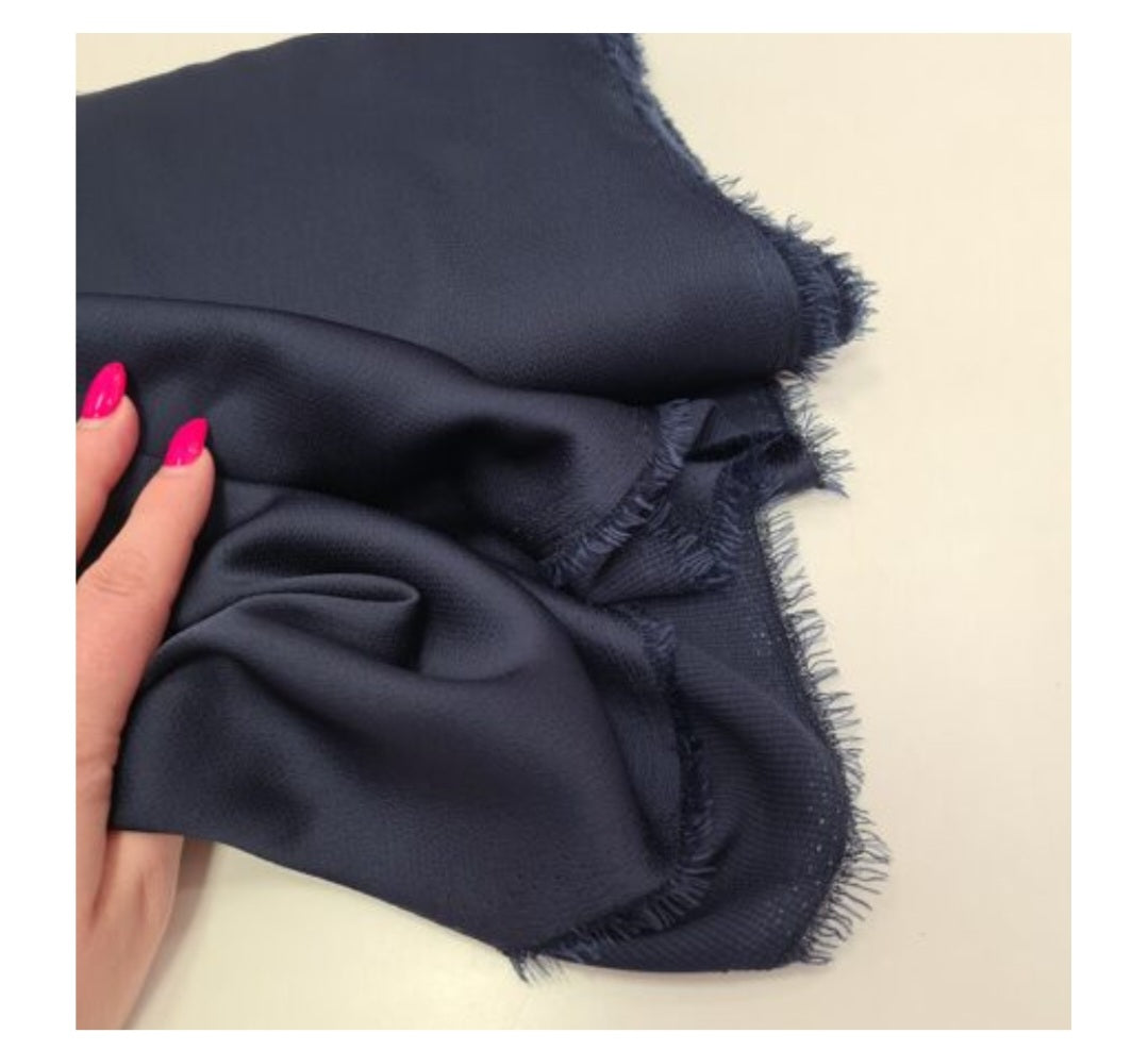 Satīna auduma kimono