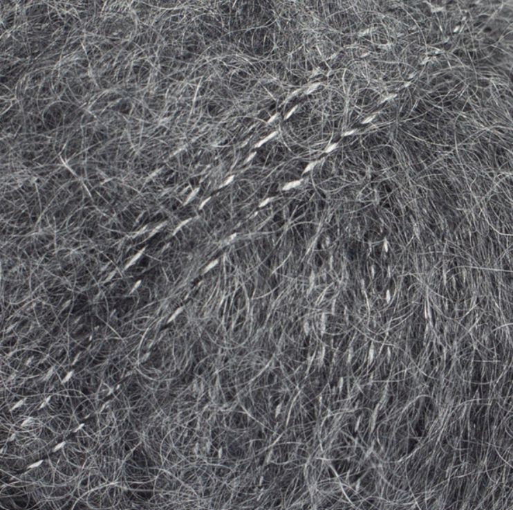 Oversize jaka no kidmohēras ar zīdu