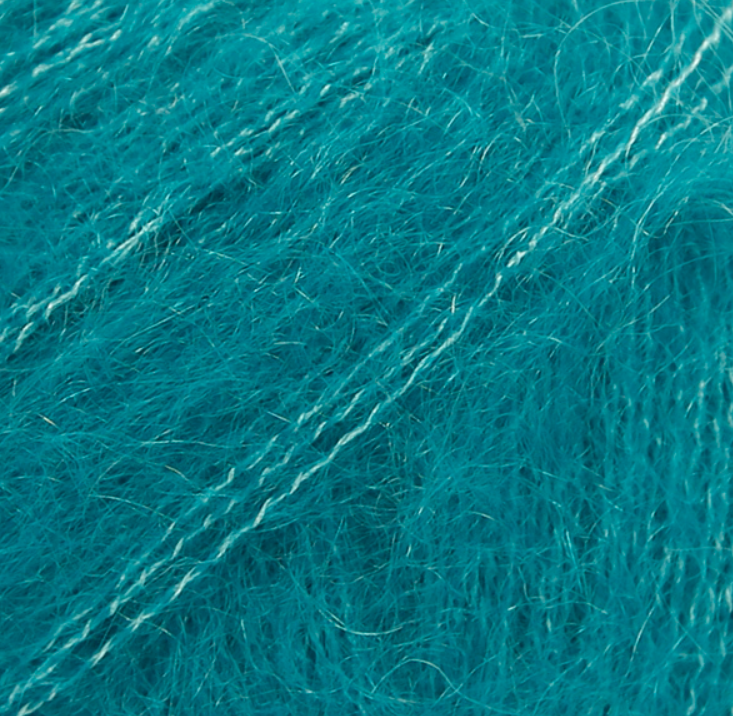 Oversize jaka no kidmohēras ar zīdu