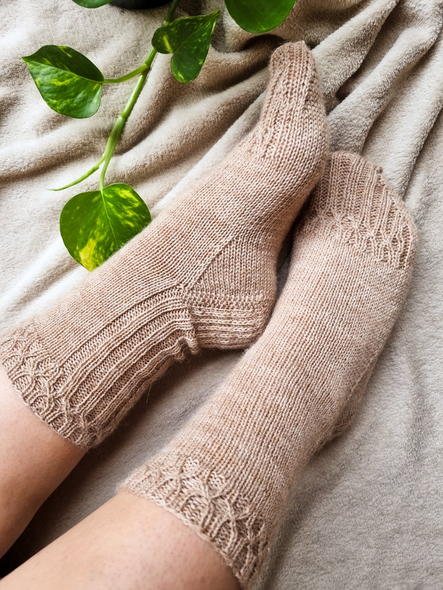 Adīšanas instrukcija   - zeķes "Rudens rīts" PDF formā