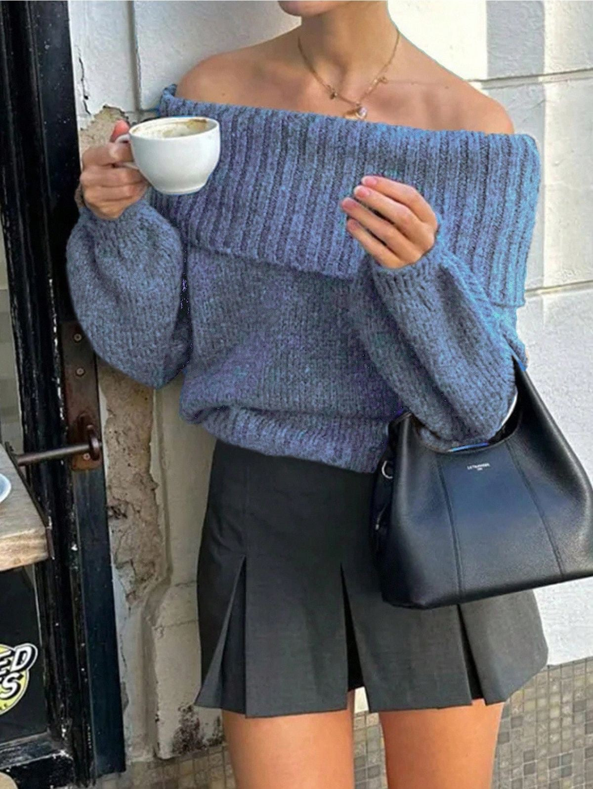 Virtuālā meistarklase “Džemperis ar platu apkakli”