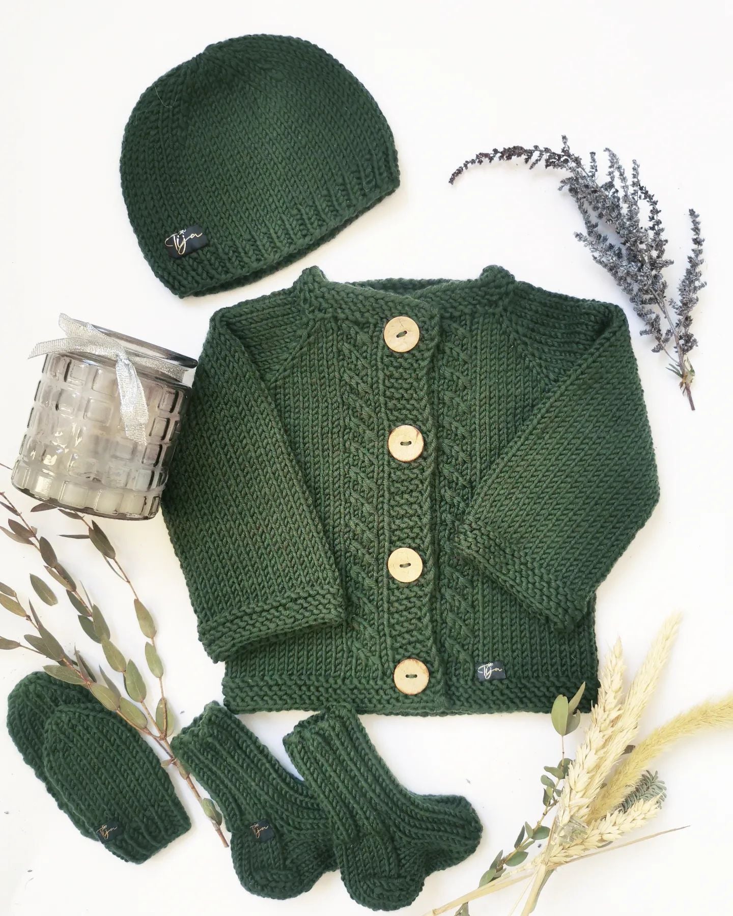 Set  - cardigan, hat, socks and/or mittens